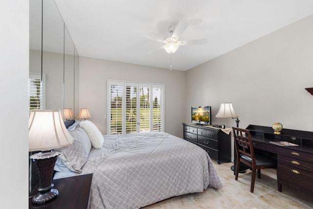 bedroom with ceiling fan