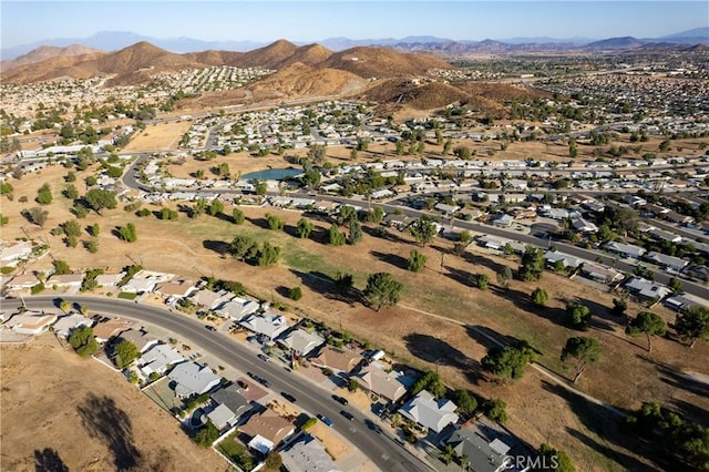 bird's eye view with a mountain view