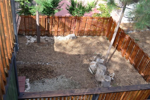 2204 Birchwood Way, Pine Mountain Club, CA 93222 - view of fenced backyard