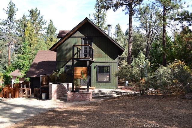 view of front of home