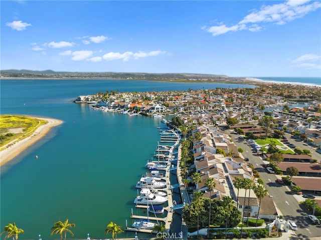 6 Kingston Ct E, Coronado, CA 92118 - aerial view of residential area featuring a nearby body of water