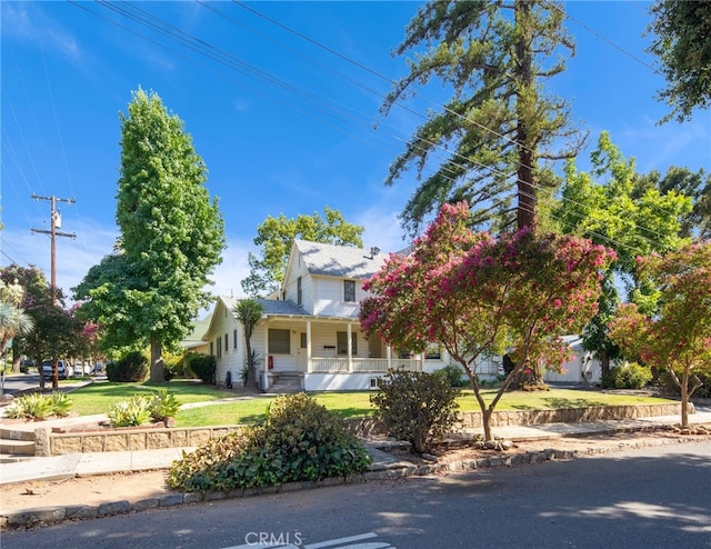 view of front of property with covered porch