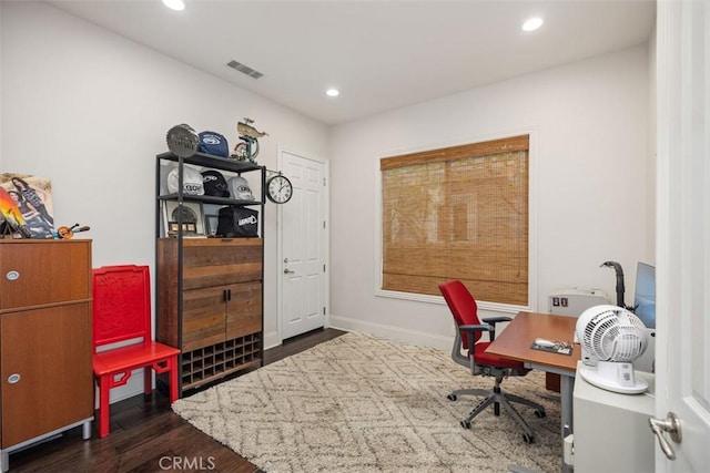 office area featuring dark hardwood / wood-style floors