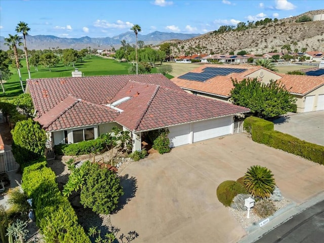 bird's eye view featuring a mountain view