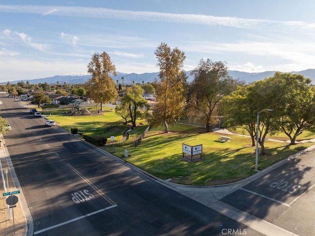 view of property's community featuring a mountain view