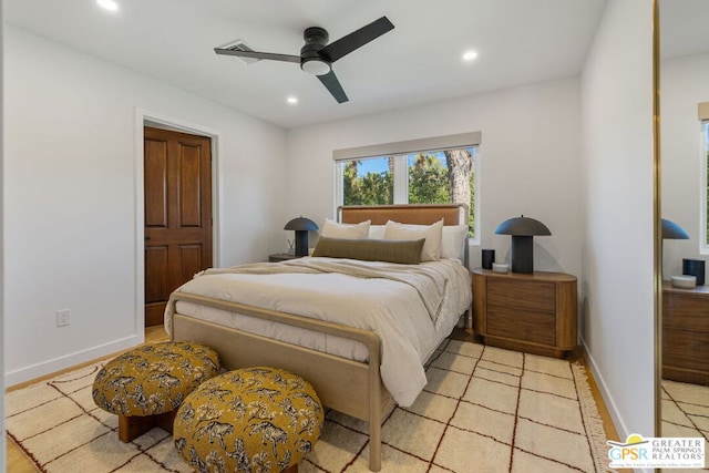 bedroom with ceiling fan