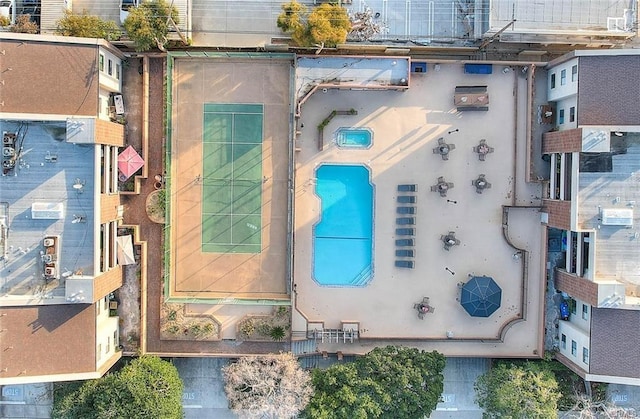 460 Oak St Unit 201, Glendale, CA 91204 - drone / aerial view