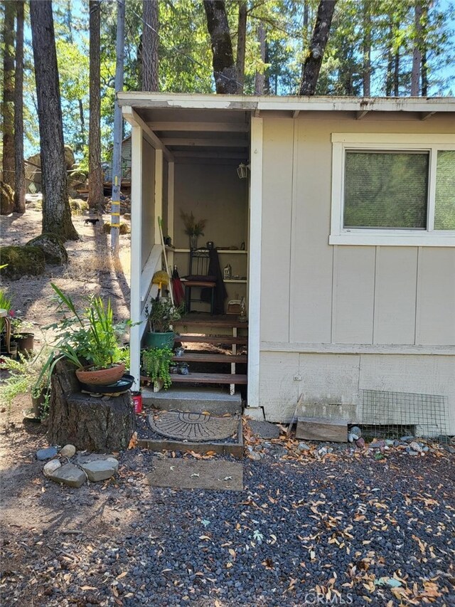 view of entrance to property