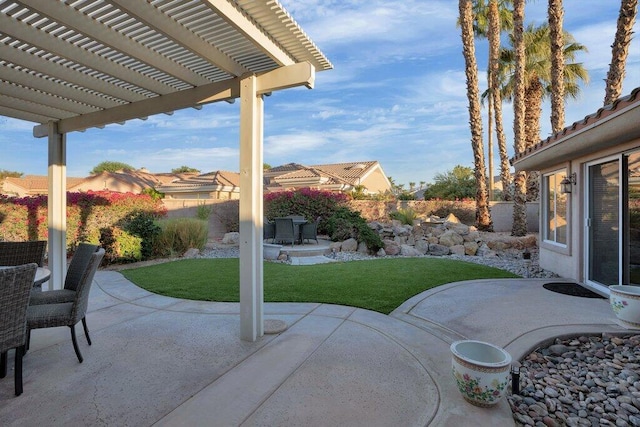 view of patio featuring a pergola