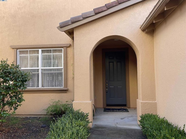 view of property entrance