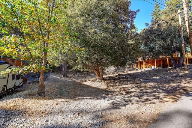 Listing photo 2 for 1127 Twin Lakes Dr, Wrightwood CA 92397