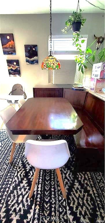 dining space featuring breakfast area