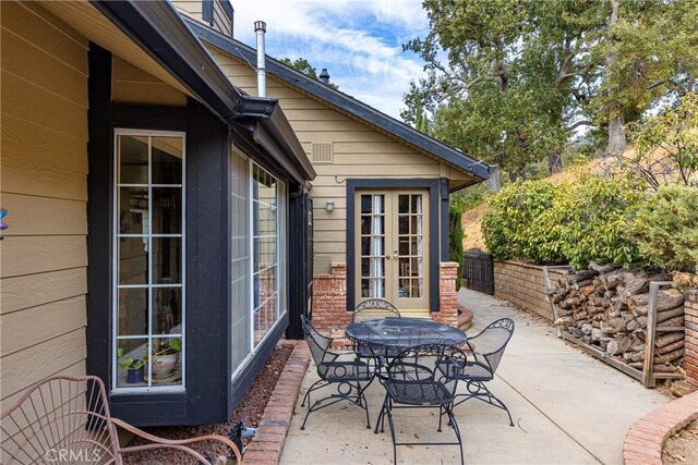 24601 Deertrail Dr, Tehachapi, CA 93561 - view of patio featuring french doors and outdoor dining space