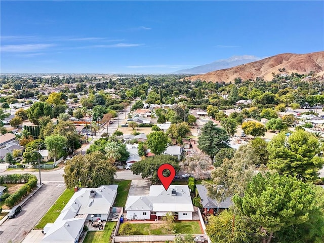 bird's eye view with a mountain view