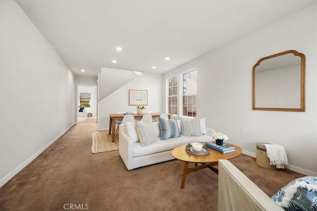 living room with carpet