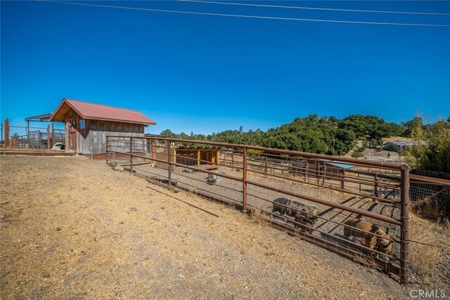 8865 San Gabriel Rd, Atascadero, CA 93422 - view of stable