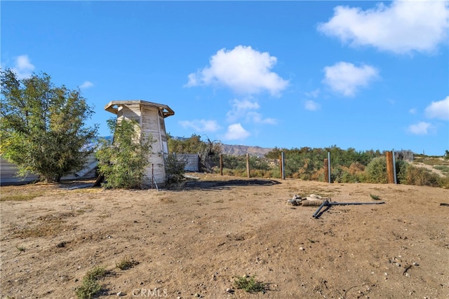 10394 Baker Rd, Lucerne Valley, CA 92356 - view of yard