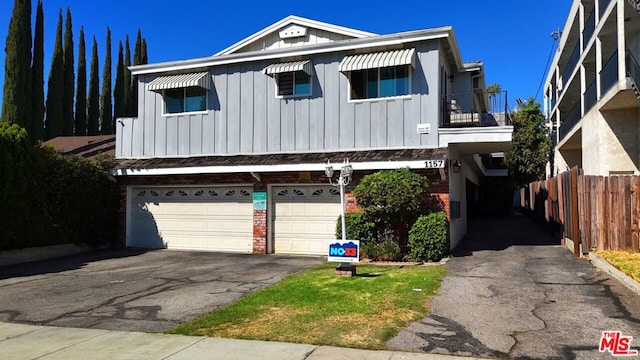 view of front of home featuring a garage