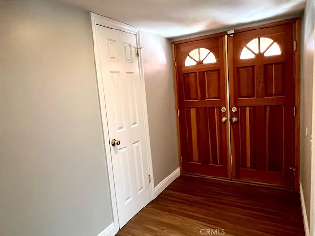 entryway featuring dark hardwood / wood-style floors