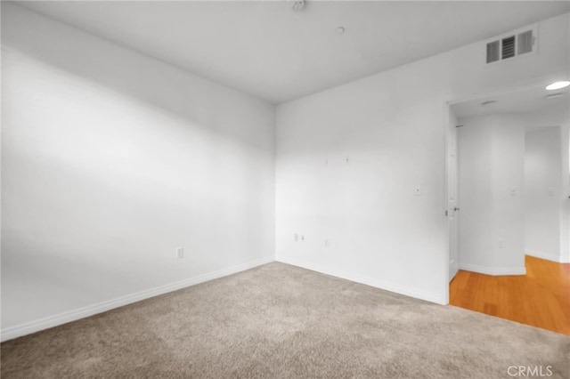 empty room with carpet