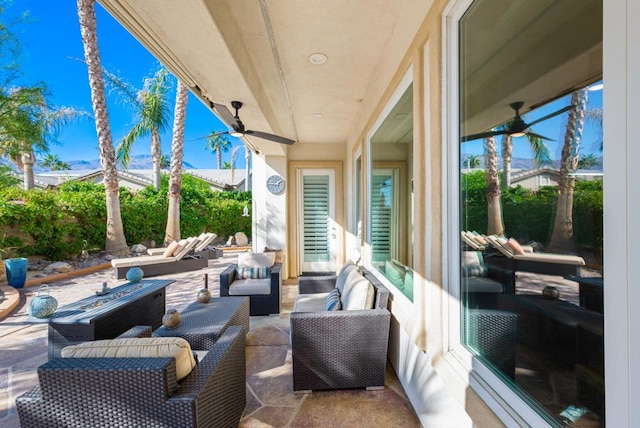 view of patio / terrace featuring an outdoor hangout area