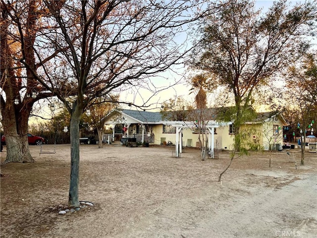 view of front of house