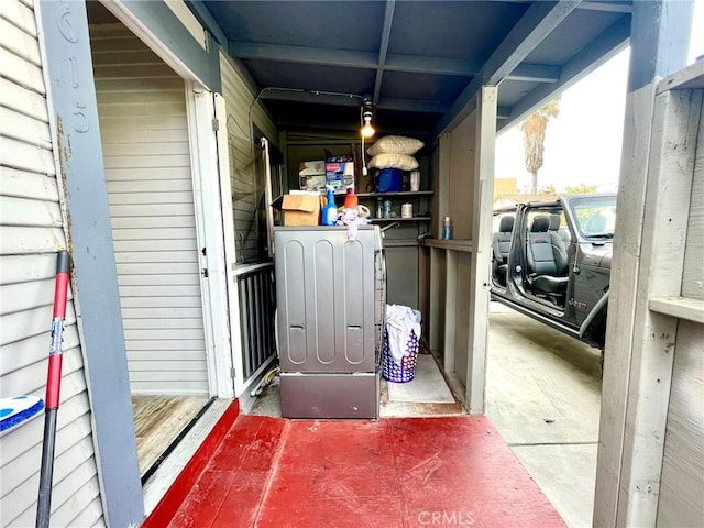 exterior space featuring washing machine and dryer