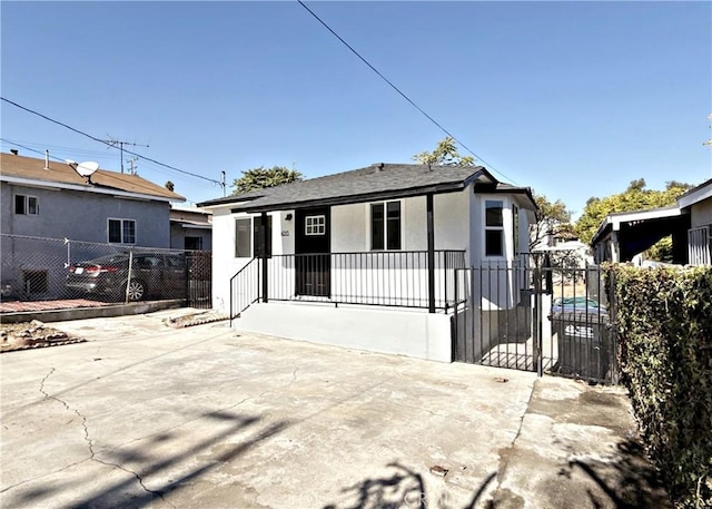 view of front of home featuring a porch