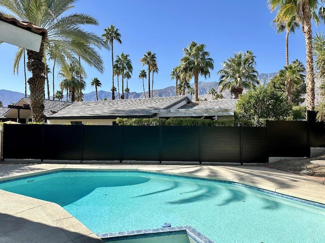 view of pool featuring a mountain view