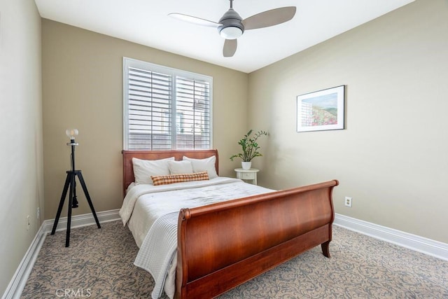 bedroom with ceiling fan