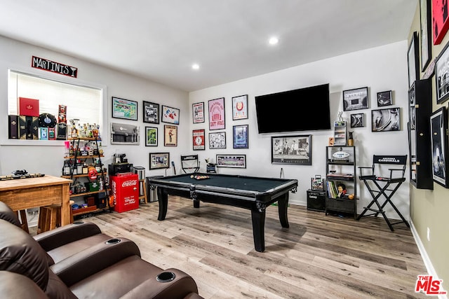 playroom featuring pool table and light hardwood / wood-style flooring