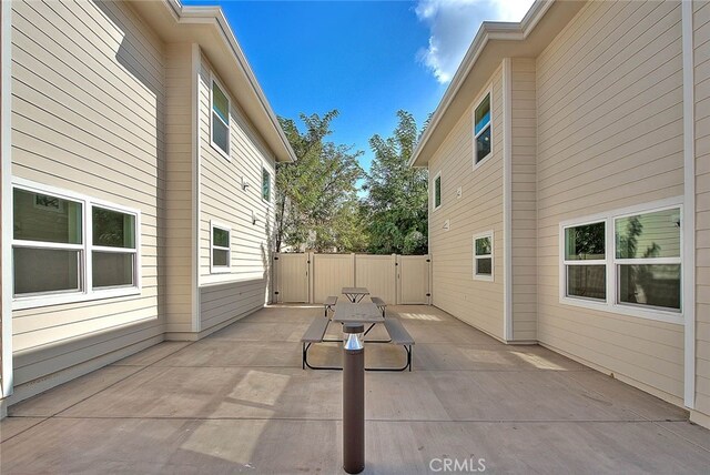 640 W Grand Ave, Pomona, CA 91766 - view of patio / terrace