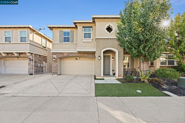 view of front of house featuring a garage