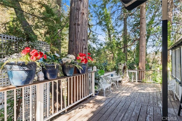 197 Rocky Point Rd, Lake Arrowhead, CA 92352 - view of wooden terrace