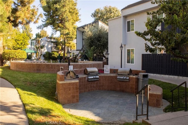 18645 Hatteras St Unit 186, Tarzana, CA 91356 - view of patio / terrace with an outdoor kitchen