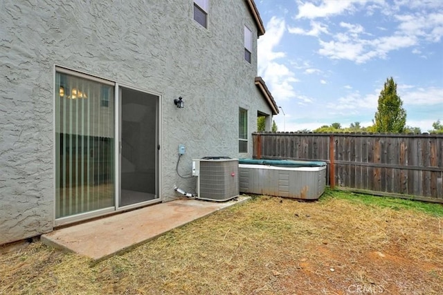 view of yard with cooling unit