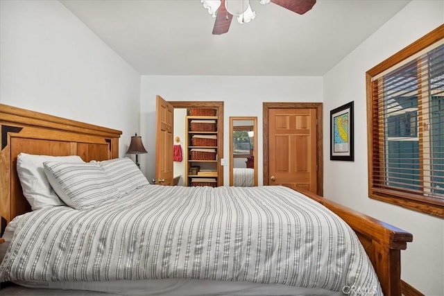 bedroom featuring ceiling fan