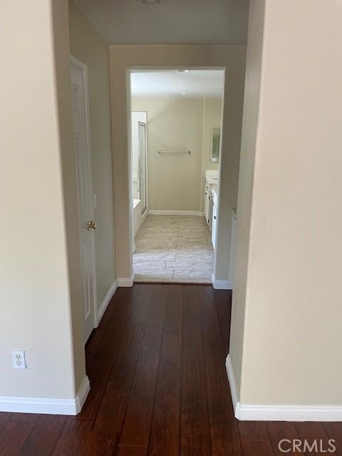 1467 Avila Dr, Perris, CA 92517 - hallway featuring wood finished floors
