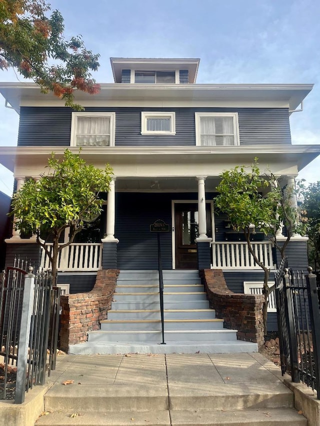 view of front facade with a porch