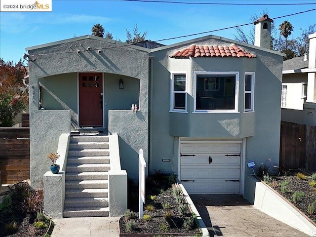 view of front of home featuring a garage