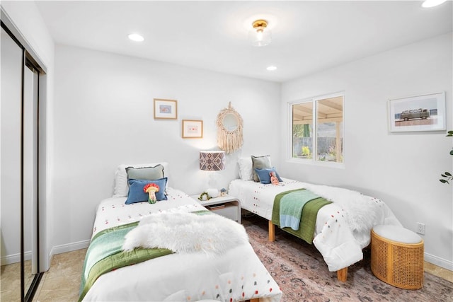 bedroom featuring a closet