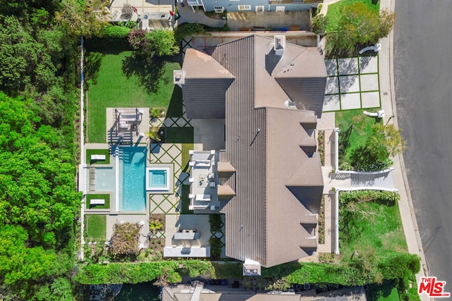 birds eye view of property