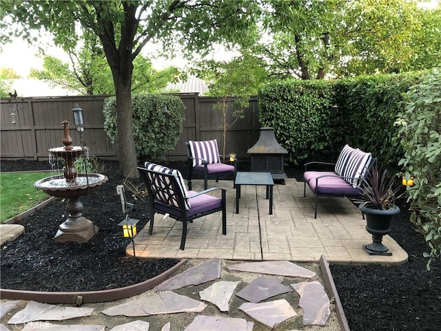 view of patio with an outdoor hangout area