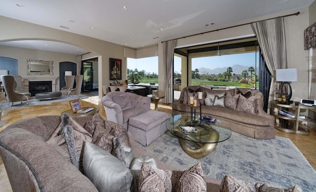 living room featuring a mountain view