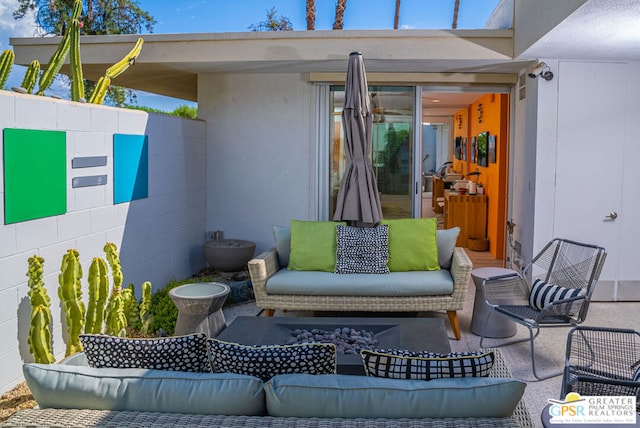 view of patio / terrace with an outdoor hangout area