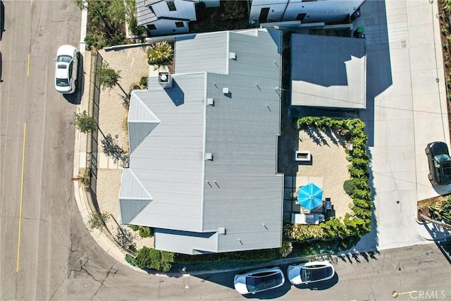 337 Holmwood Dr, Newport Beach, CA 92663 - view of subject property