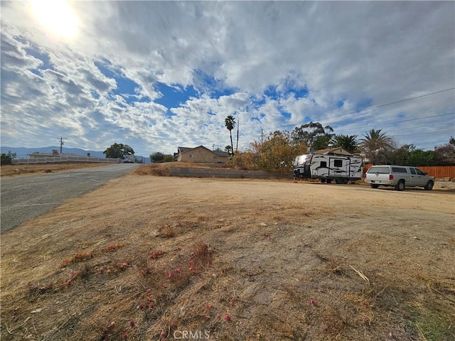 Listing photo 3 for 29315 Gunder, Lake Elsinore CA 92530