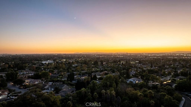 view of aerial view at dusk