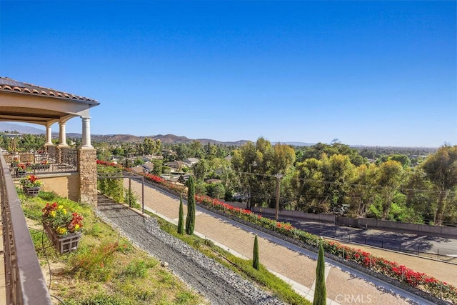 view of home's community featuring a mountain view