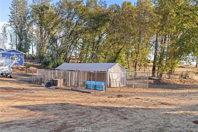 1486 Magadon Rd, Paradise, CA 95969 - view of yard featuring an outbuilding